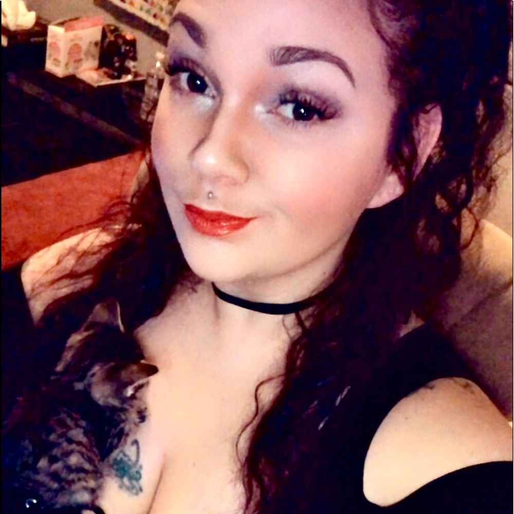 Meet your Posher, Erin